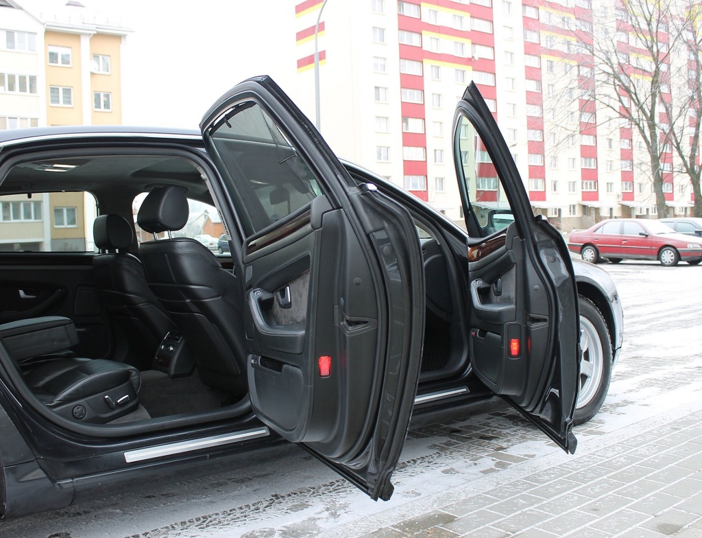 Вскрытие автомобилей